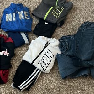 size 6 boys Nike clothing Bundle